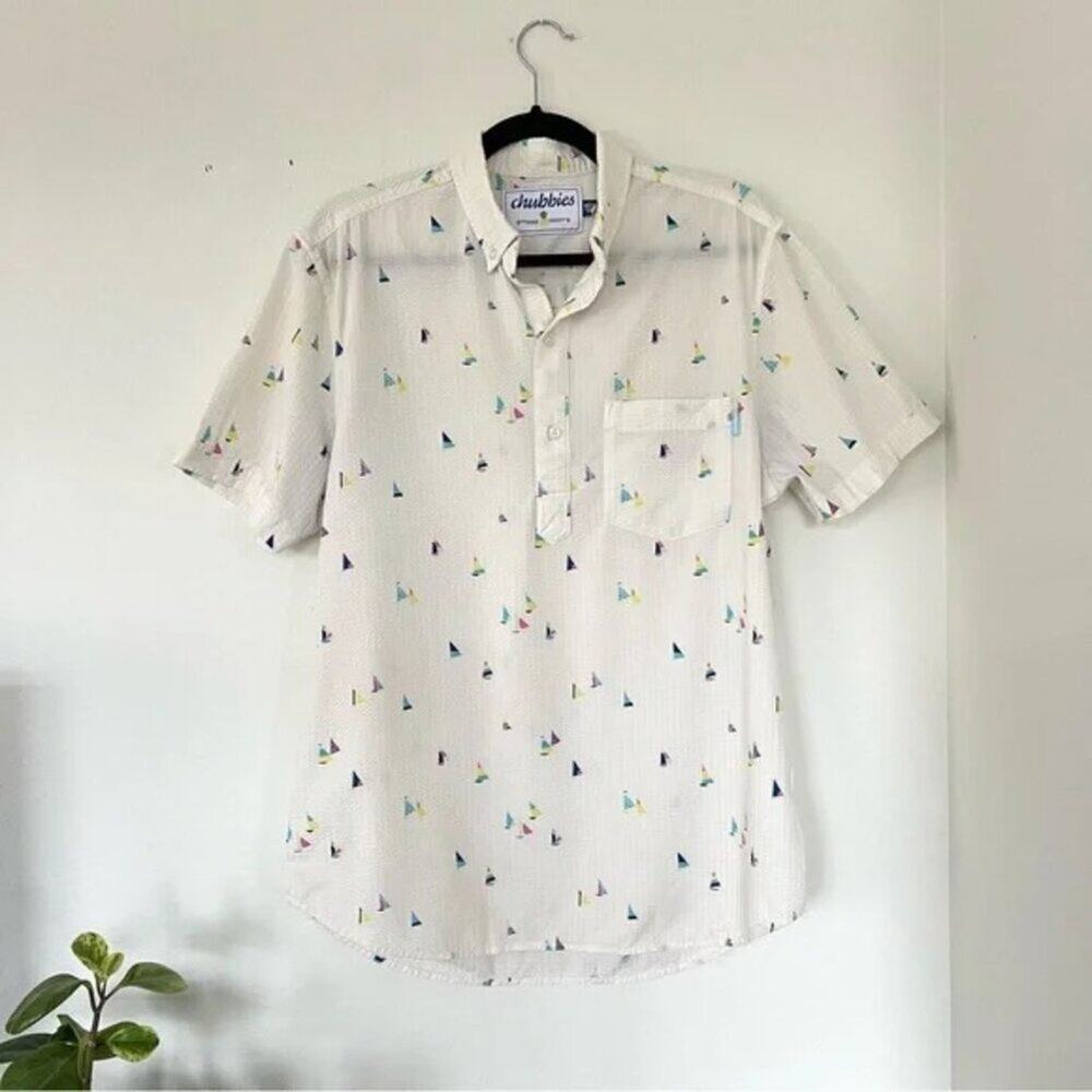 Chubbies Cream Sailboat Print Polo Top